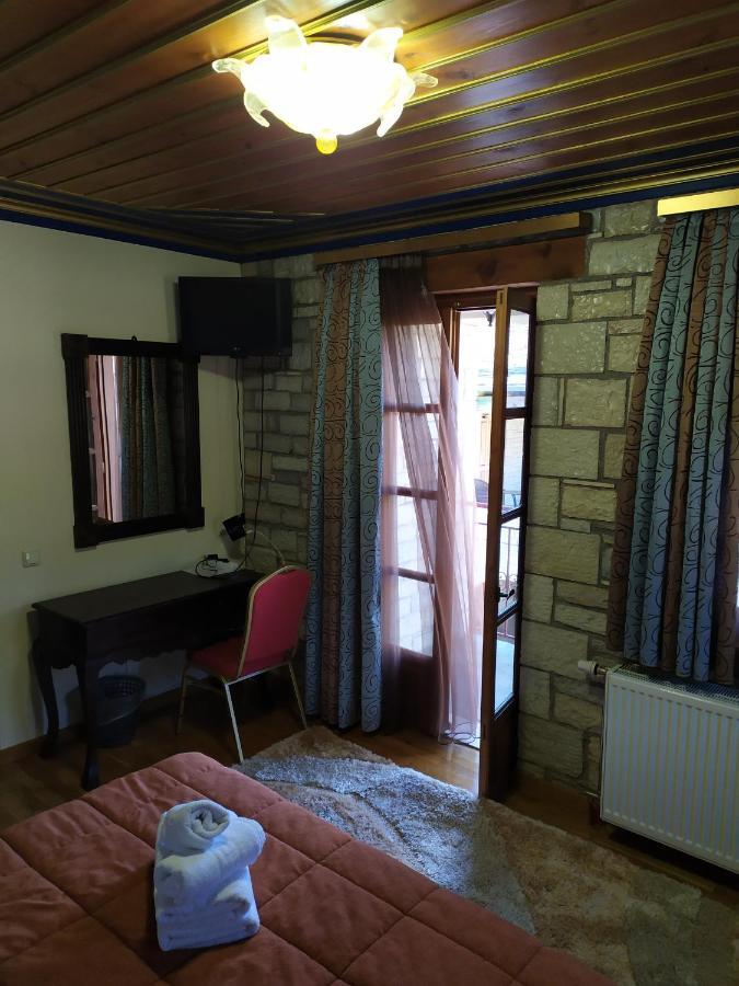Aggelon Katafygio Hotel Asprangeloi Екстериор снимка