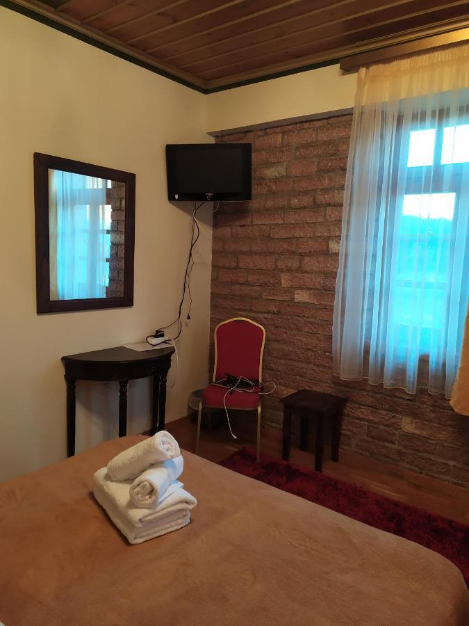 Aggelon Katafygio Hotel Asprangeloi Екстериор снимка